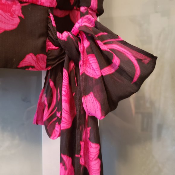 🍋Banana Republic Floral Sleeveless Top with Side Bow - Picture 4 of 11